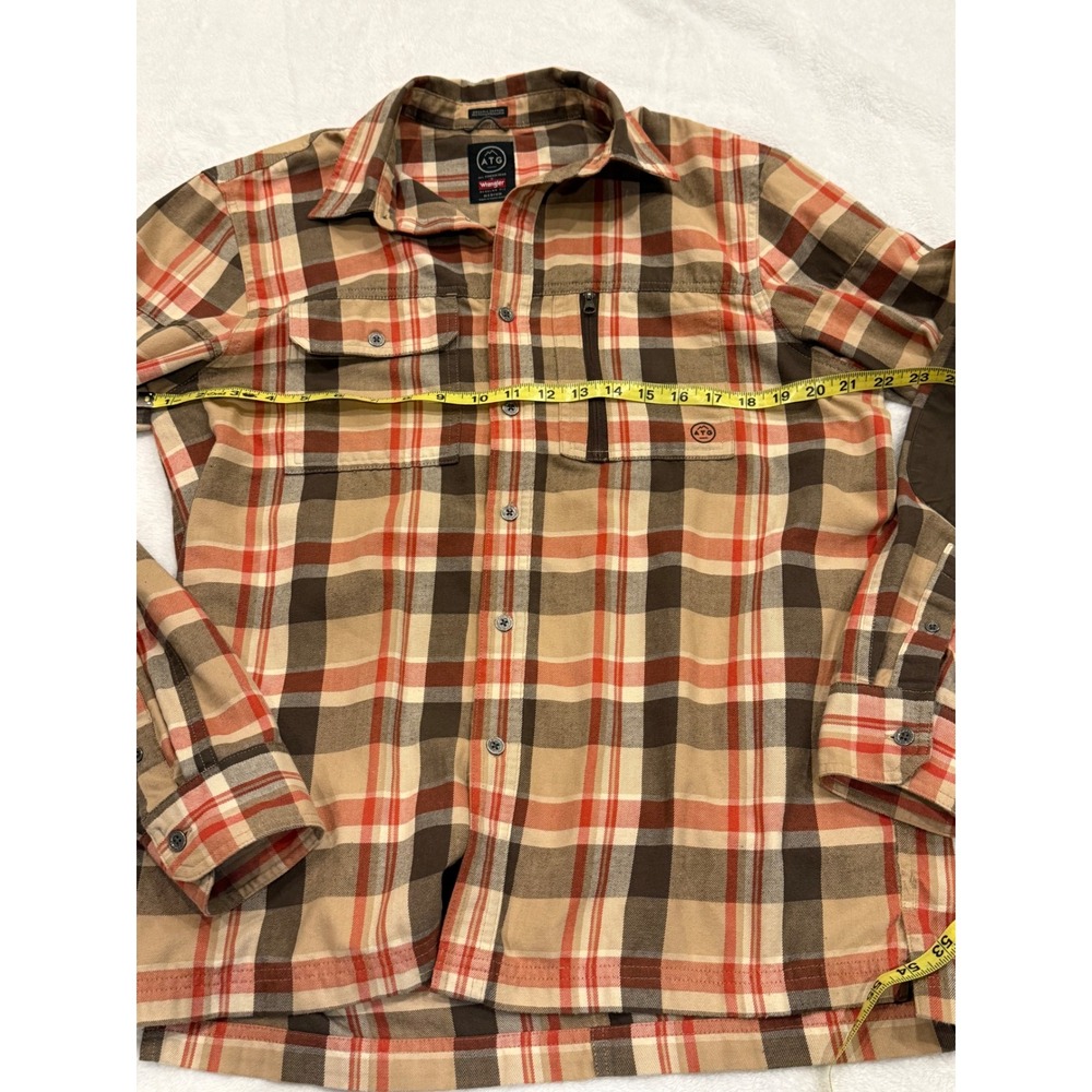 Wrangler ATG Mens Plaid Flannel Shirt Medium Brown Orange Elbow Patches Outdoor - Picture 5 of 7